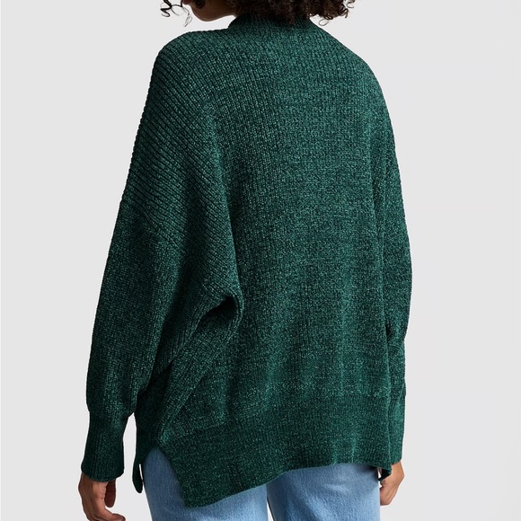 PINK
CHENILLE CREWNECK PULLOVER - Picture 3 of 4